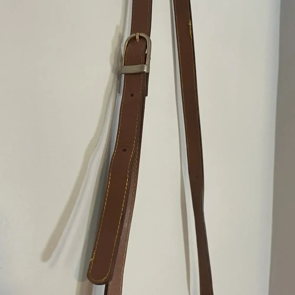 Dooney & Bourke VTG All Weather Leather Equestrian Saddle Bag Crossbody Blue‎